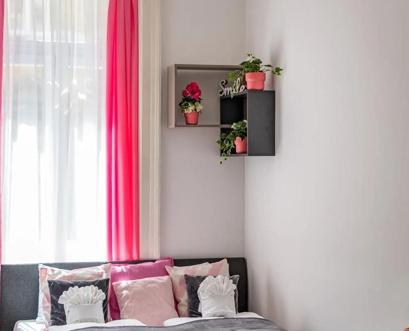 50 Shades Of Stay Budapest Apartment